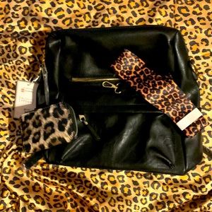 Women back pack purse. NWT